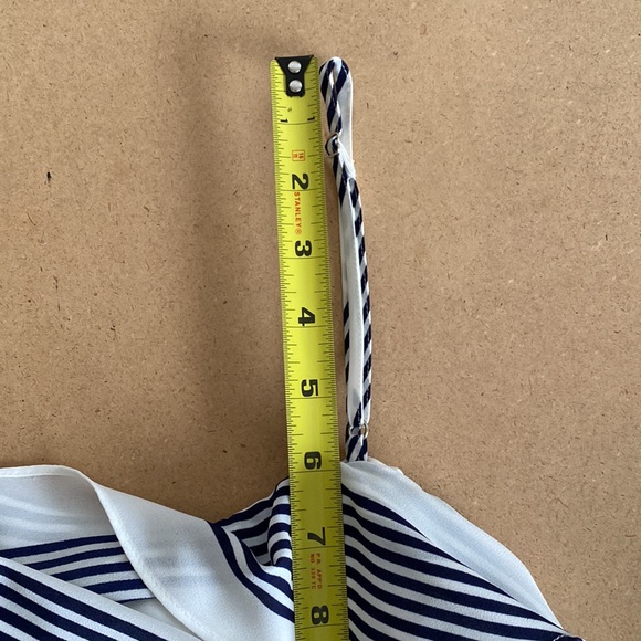 Cremieux Dress. Full Length. White/Blue Stripes. Fully lined. Large - Picture 13 of 13